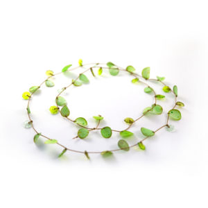 Grand collier à porter en un ou deux tours